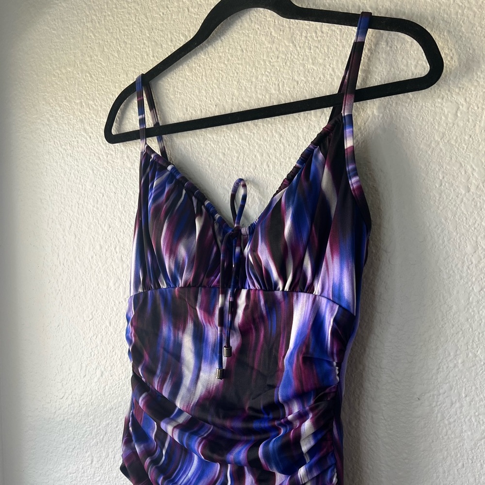 MAGICSUIT Woodstock Katrina One-Piece Purple and Blue Swimsuit Size 12. - Picture 8 of 10